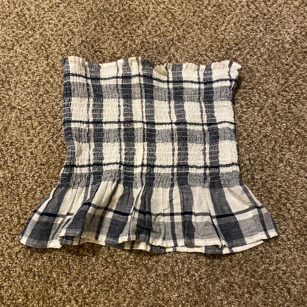 Plaid navy and white tube top. Size S